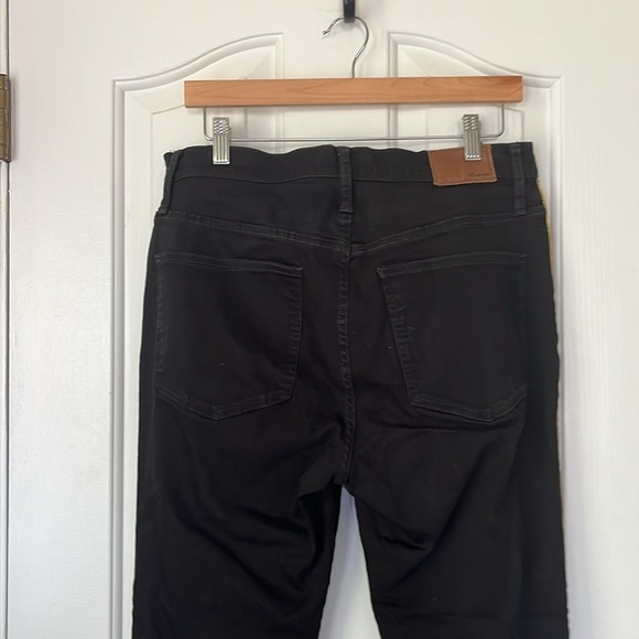Madewell | Black Cali Demi-Boot Jeans Festive Gold Piping Edition Size 31/12 - Picture 7 of 13